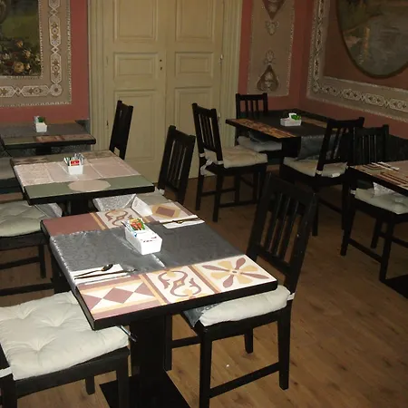 Alojamento de Acomodação e Pequeno-almoço Xx Miglia & 4*